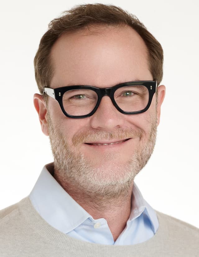Chris Hogg